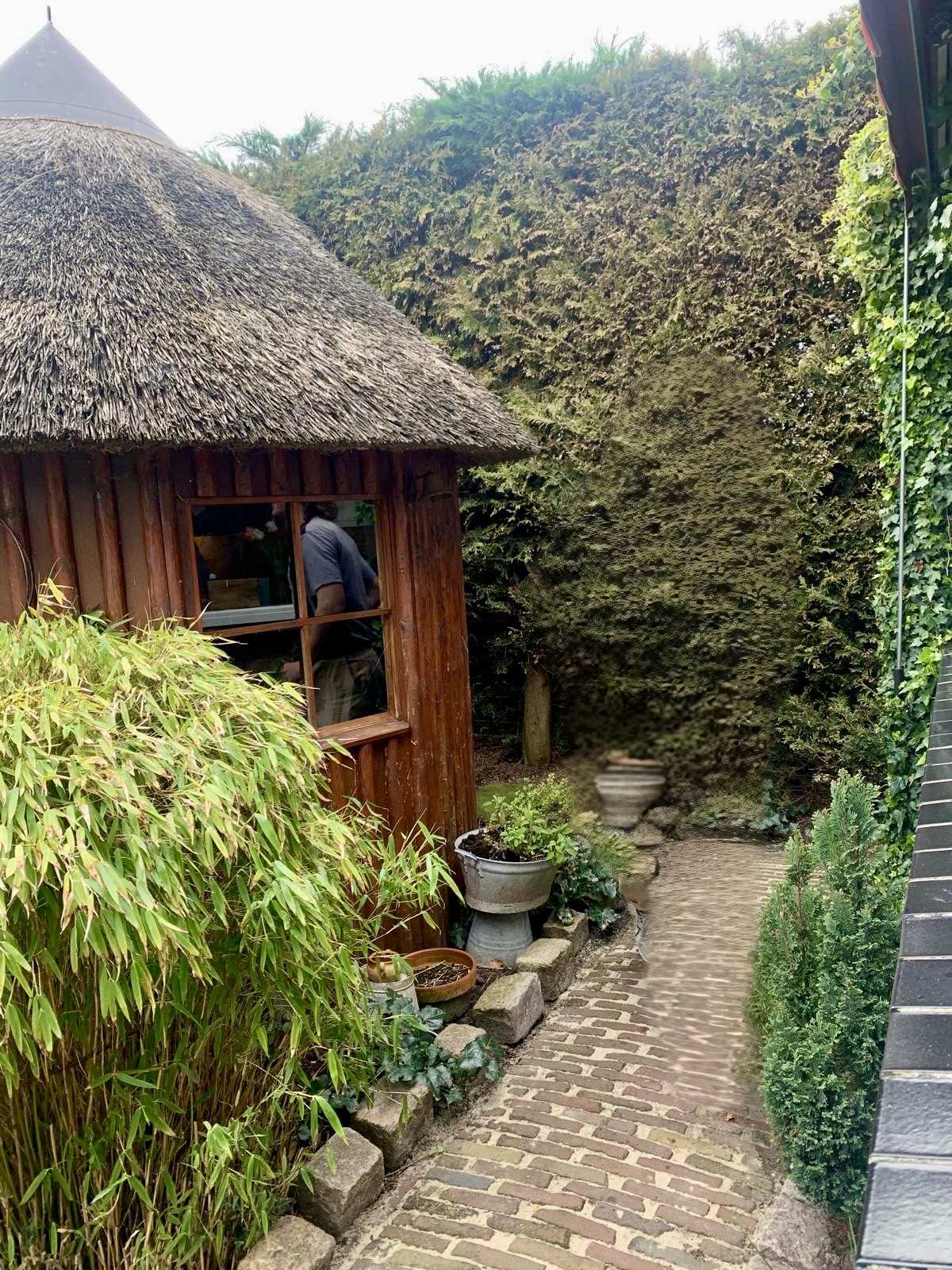 /userfiles/images/anecdotes/67a0d532bf14d_Beatrixlaan 11_zijkant tuin met huisje.jpg